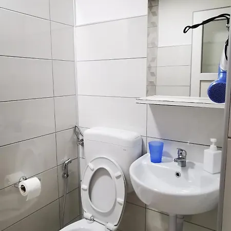 2 Bdr Family In - Free Parking Apartmán Sarajevo