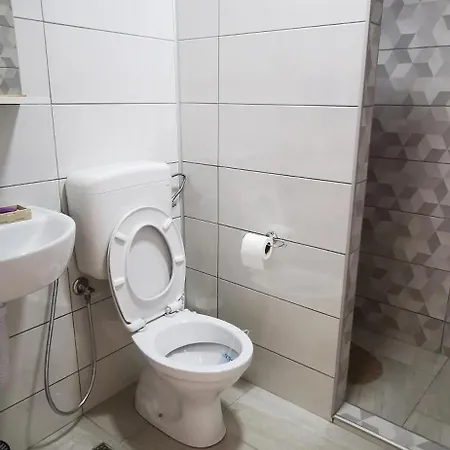 Saray-ovasi - Free Parking, Ac & Garden Apartment *
