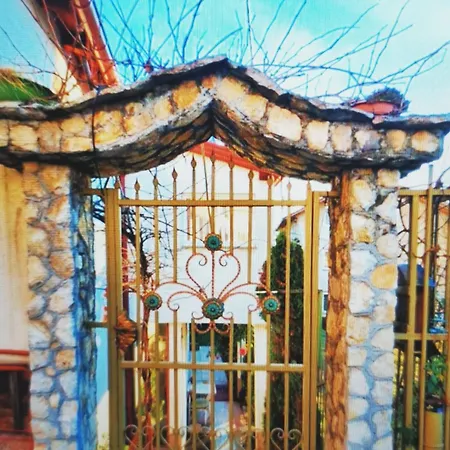 2 Bdr Family In - Free Parking * סראייבו